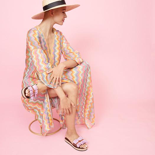 【JP】ピンクストライプフリルにターコイズとコーラルピンクのビジュー レディースフラットサンダルHudson Pink - Waterproof Espadrille Flat Sandal-Japan Stock