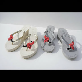 【JP】ピンクフラミンゴの快適ビジューハイウェッジFlamingo - Women's High Wedge-Japan Stock