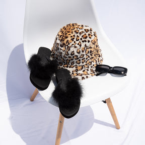 【NY】Black Feather - Embellished Women's Mid Wedge Flip Flops Sandal