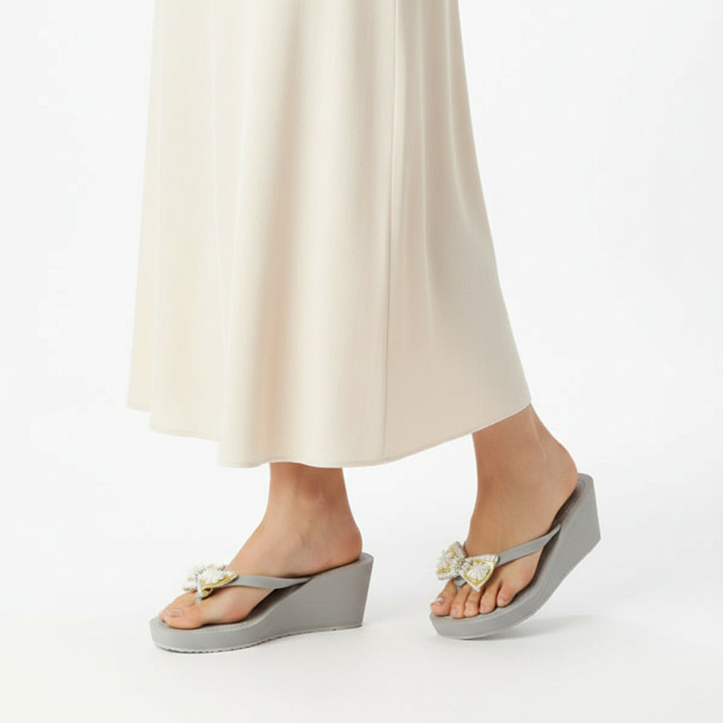 【JP】ゴールドリボンとパール刺繍のハイウェッジ　Gold & Pearl Bow - Women's High Wedge