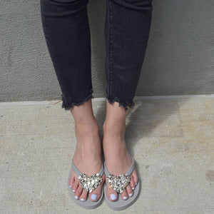 【NY】Chelsea Heart (Crystal) - Women's Flat Sandal