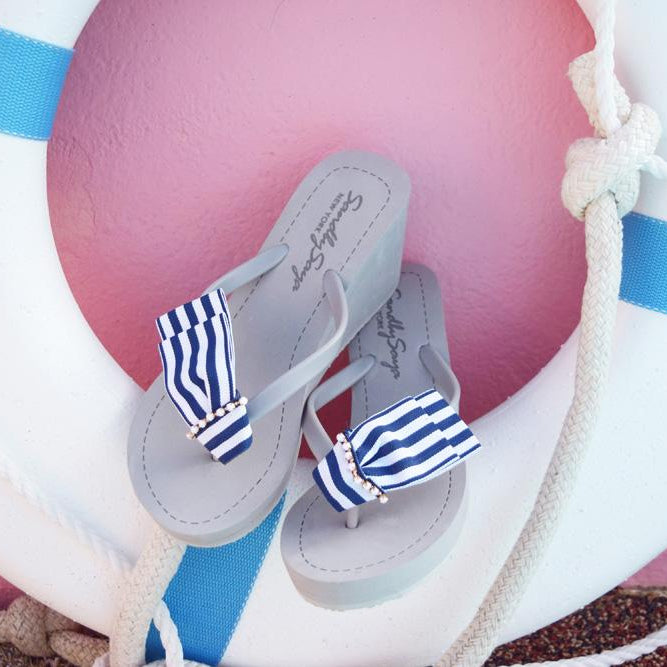 Marine Park - Women's High Wedge sandals, stripes 